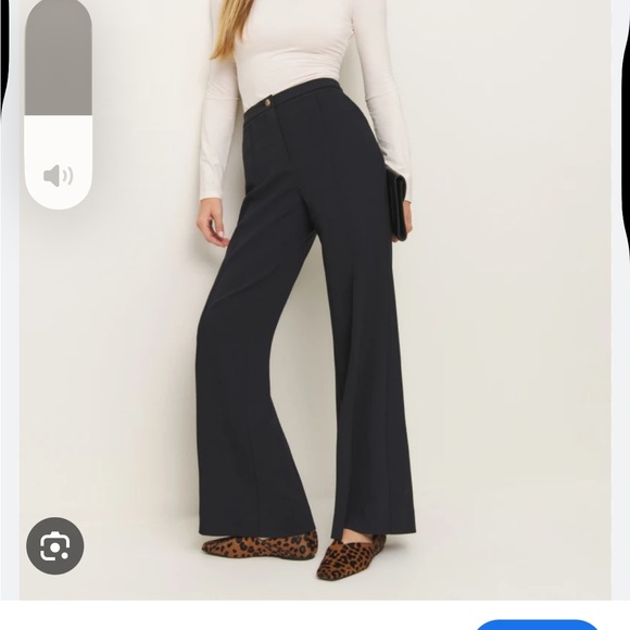 Reformation Pants - Reformation Black teddy pants